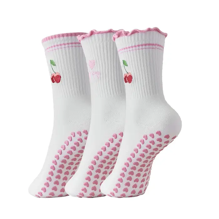 3 paires, 3 paires de chaussettes de Pilates mignonnes avec poignées chaussettes de Yoga à volants pour femmes