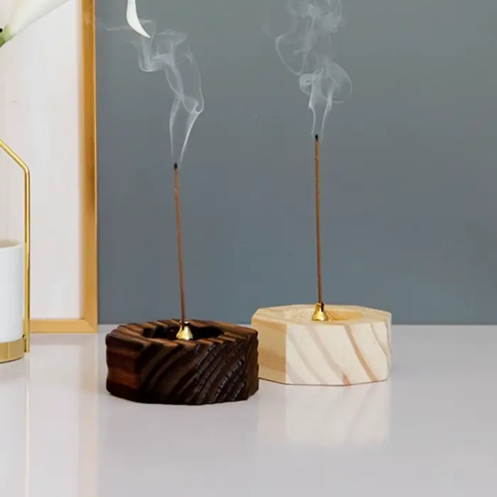 Porte-encens en bois pour la pratique spirituelle
