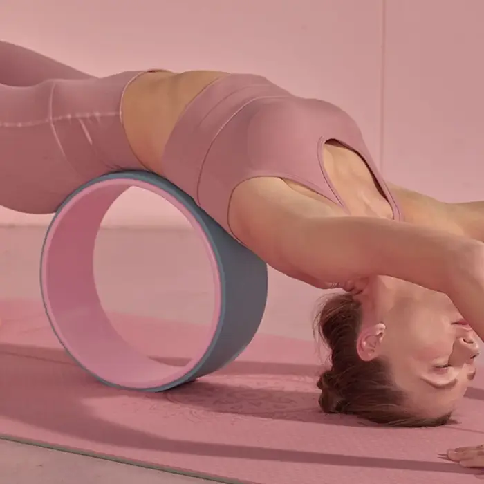 Roue de yoga pour l'ouverture dorsale