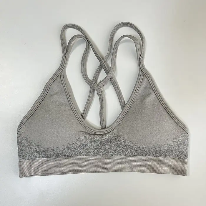 Ignite Cross Back Soutien-gorge de sport Femmes Soutien-gorge de yoga rembourré Halter Fitness Gym H