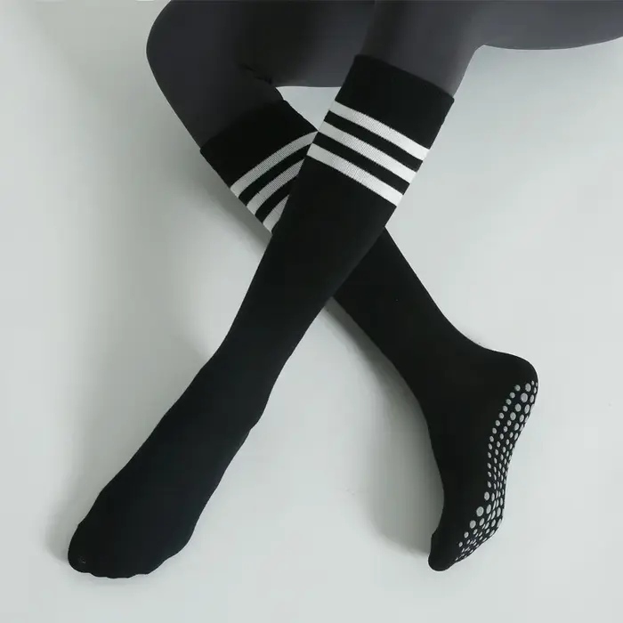Chaussettes de yoga anti-aldes pour femmes