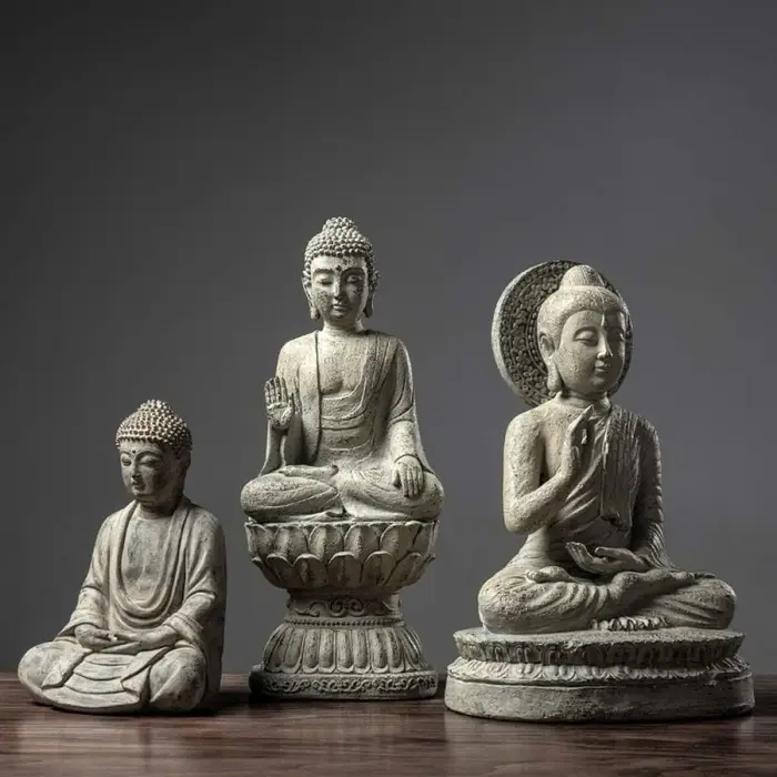 Statue de bouddha méditative pour la décoration de la maison, assise en pose de méditation, ornements de jardin exquis, accessoires de décoration pour la maison