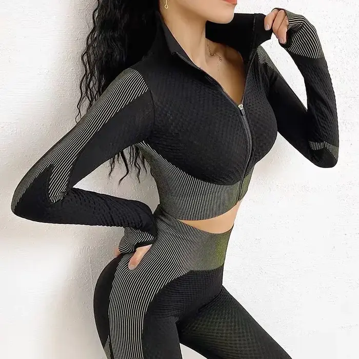 Tenues de sport pour femmes