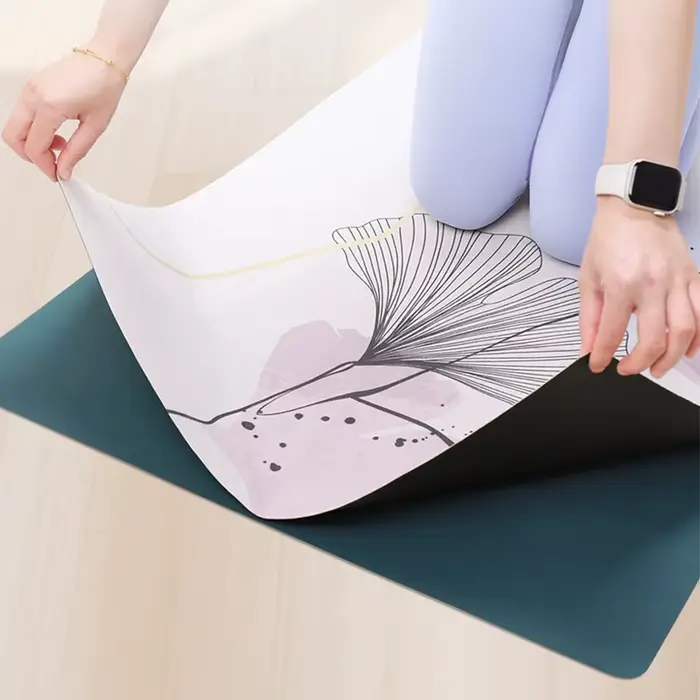 Tapis de Yoga de Fitness de gymnastique 68*183cm coussinets de Pilate de méditation en caoutchouc tapis de sport en daim pliable pour exercice de voyage à domicile en Studio de danse de gymnase