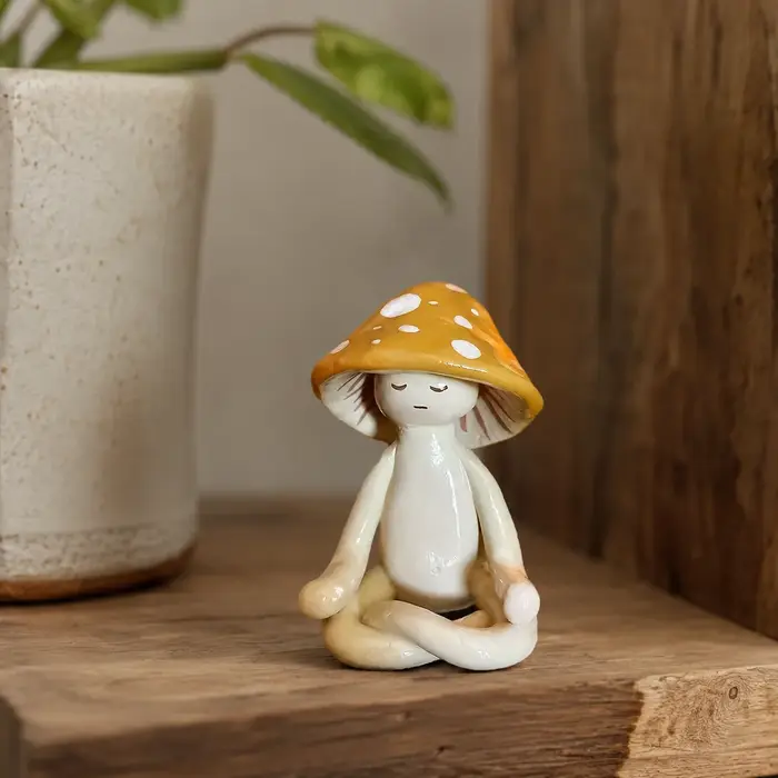 Figurines de yoga en résine en forme de champignons – Ensemble de statues de méditation mignonnes pour la décoration de