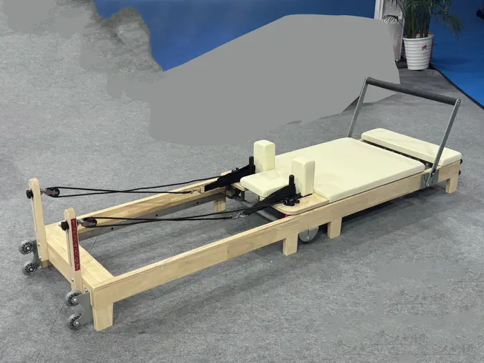 Lit central Pilates, chêne érable pliable