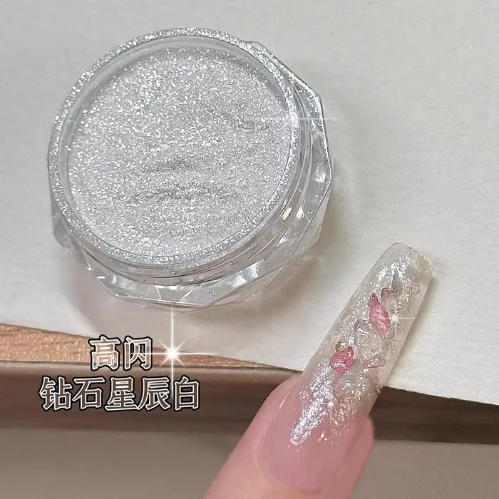 Poudre à ongles effet perle