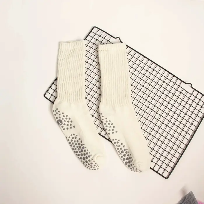 1 à 10 paires de chaussettes de yoga antidérapantes en silicone pour femme, respirantes, à double ba