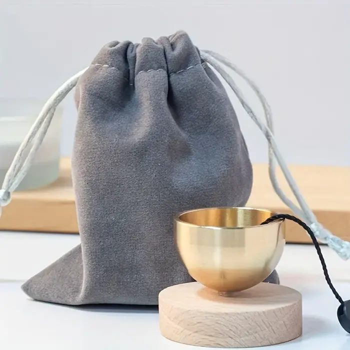 Ensemble de bols chantants pour la méditation