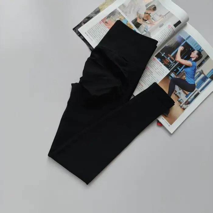 Leggings taille haute sans couture, pantalon de Fitness pêche, serré, extensible, fin, séchage rapid