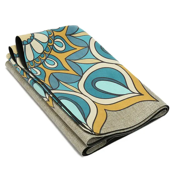 Tapis de yoga pliable biologique Surface de chanvre et tapis de fitness de voyage en caoutchouc natu