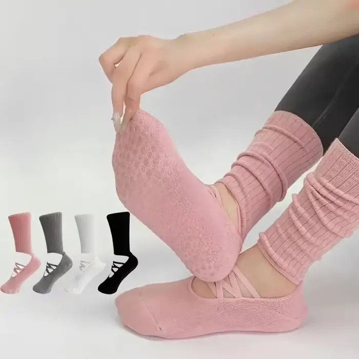 Chaussettes de Pilates respirantes antidérapantes à tube moyen