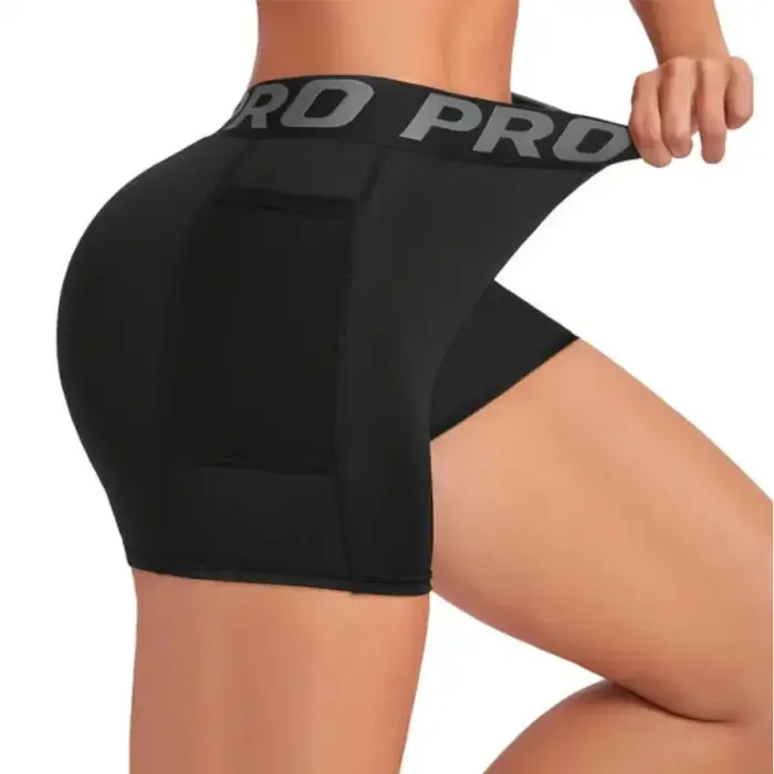 Short trois points pour femme