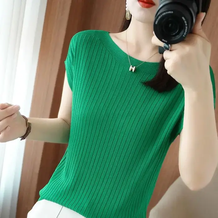 Vêtements pour femmes élégant tout-match couleur unie glace soie T-shirt 2023 été femme coréenne simplicité ample à manches courtes hauts