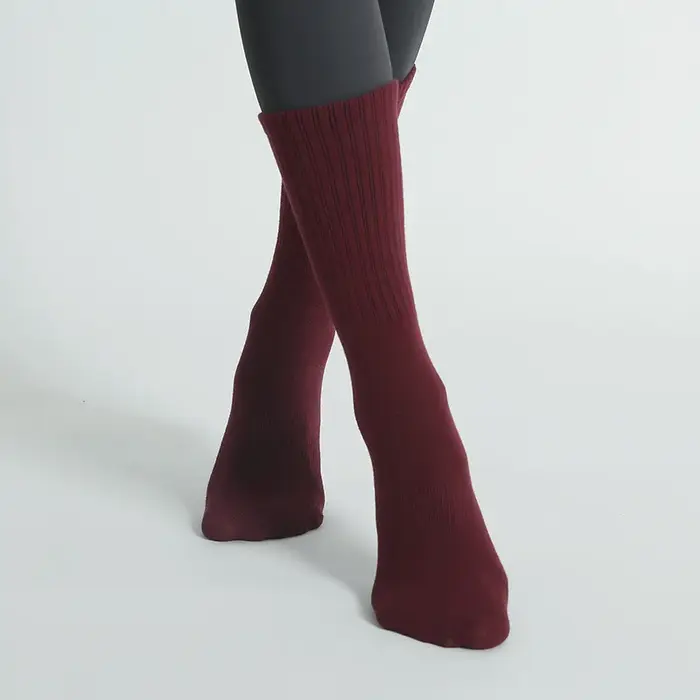 Chaussettes de Yoga professionnelles pour femmes, en coton, mi-tube, antidérapantes, en Silicone, po