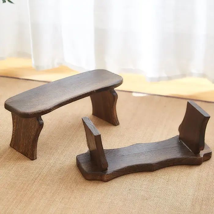 Tabouret de méditation en bois massif