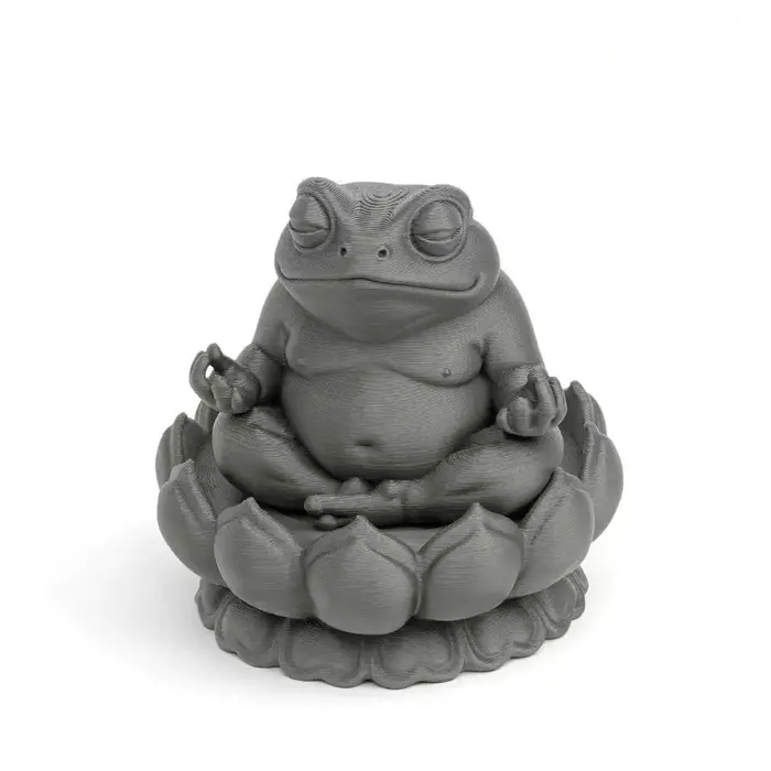 Une grenouille Zen potelée