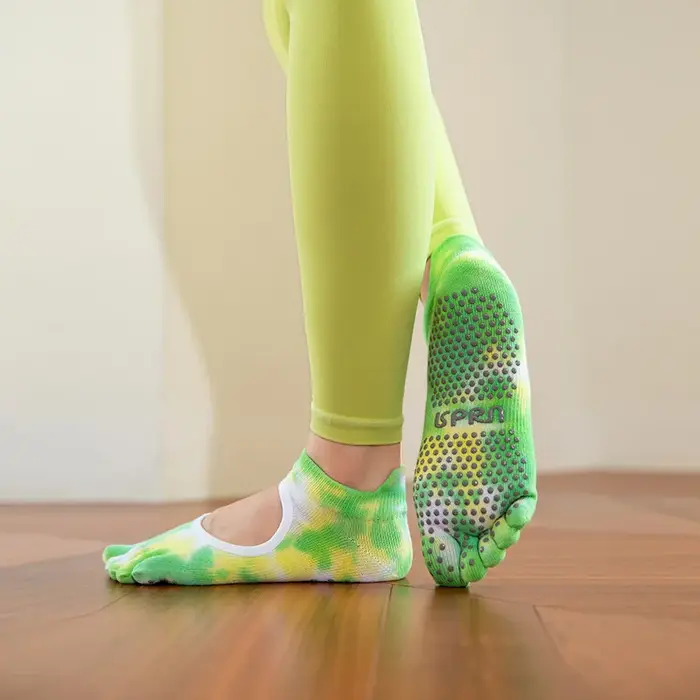 Chaussettes de yoga professionnelles en silicone pour femme