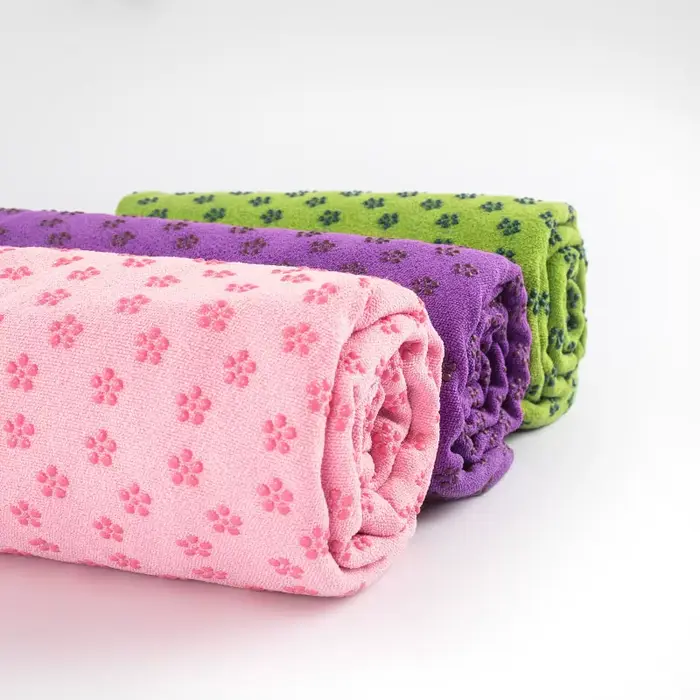 Serviette de Yoga chaude antidérapante