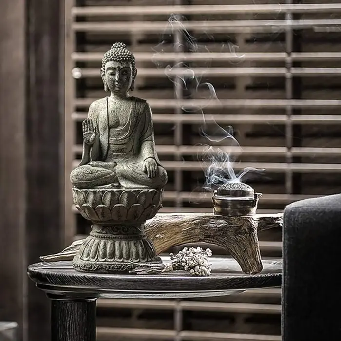 Statue de bouddha méditative pour la décoration de la maison, assise en pose de méditation, ornements de jardin exquis, accessoires de décoration pour la maison