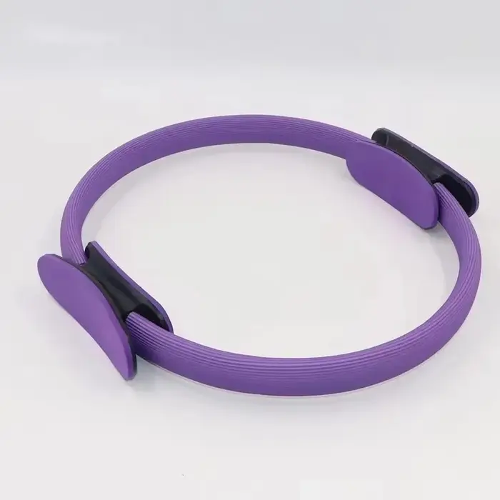 Cercle de Pilates et de Yoga pour des dos magnifiques, des jambes fines, l'entraînement des muscles
