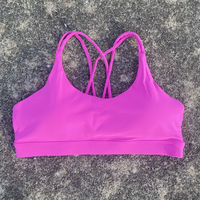 Couleur unie haute résistance Gym sous-vêtements Yoga croix femmes Fitness Sport soutien-gorge haut