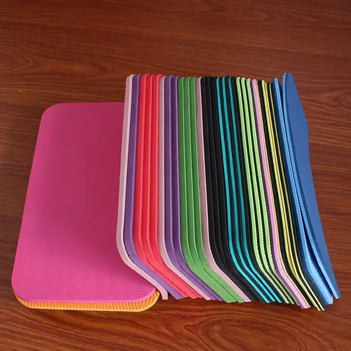 Tapis de yoga et de fitness à domicile