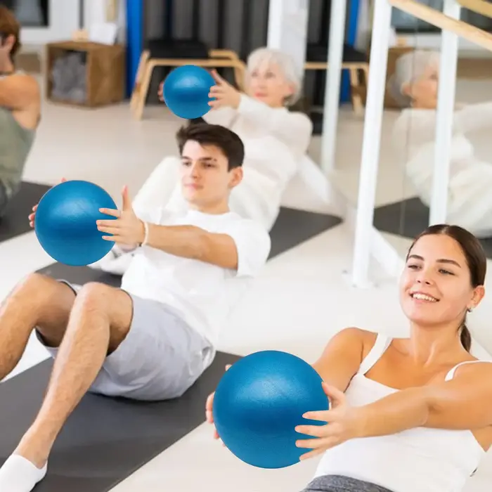Petit ballon de yoga gonflable de 15 cm pour l'entraînement des cuisses