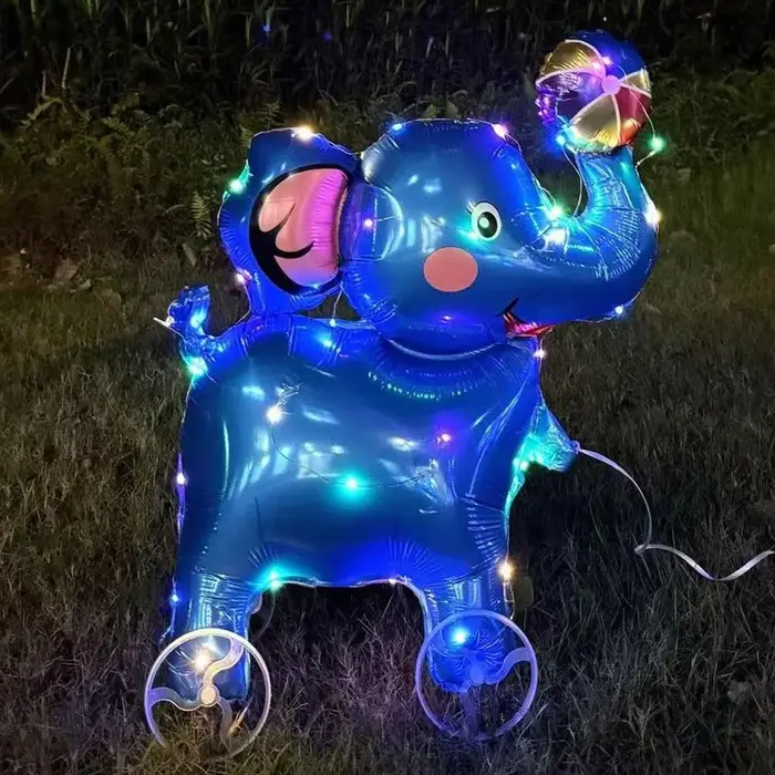 Ballon marcheur 3D en forme de carré avec roues