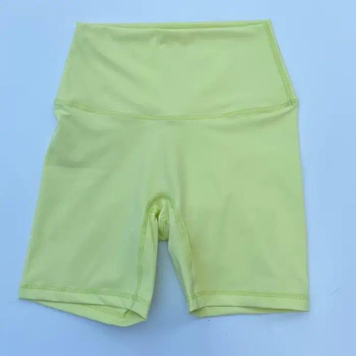 Short de sport taille haute pour femmes, short de Yoga, coupe cintrée, levage des fesses, course à p