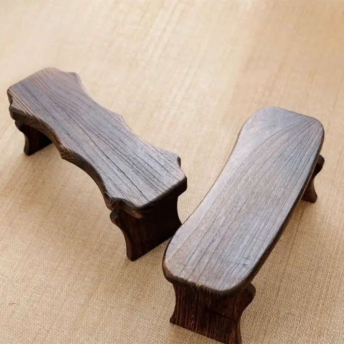 Tabouret de méditation en bois massif
