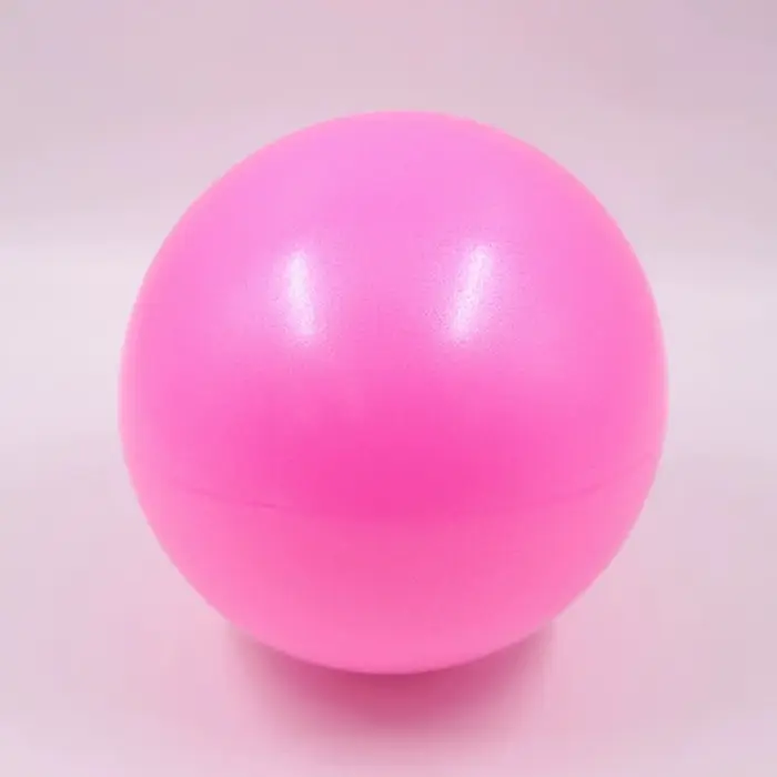 Petite balle d'exercice pour entre les genoux