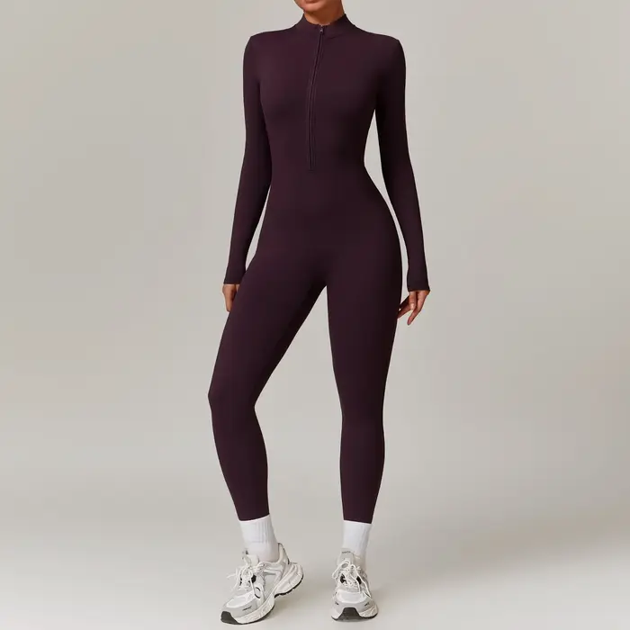 Vêtements de sport une pièce à manches longues pour femmes